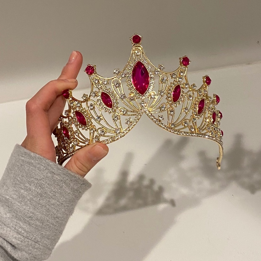 Gold Princess crown